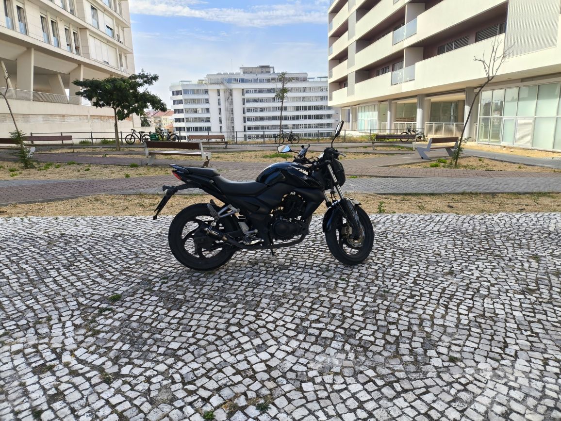 Vendo Sym Wolf 125
