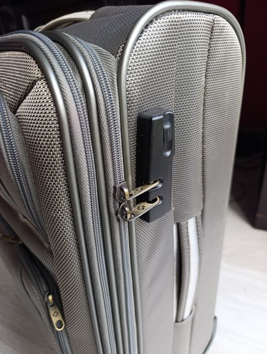 Walizka kabinowa Samsonite