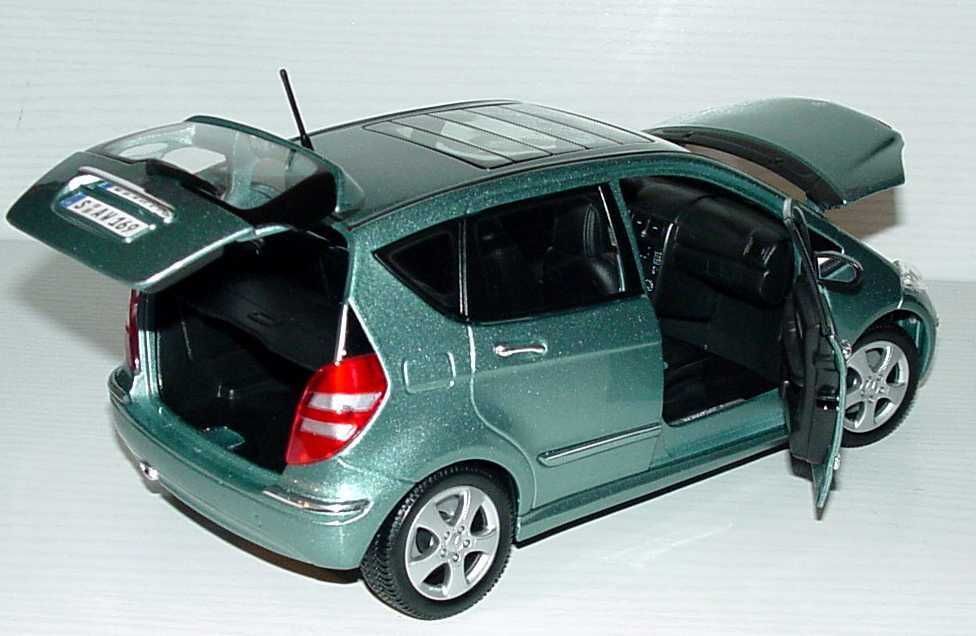 1:18 Mercedes A Klasse (W169) Edycja Dealerska