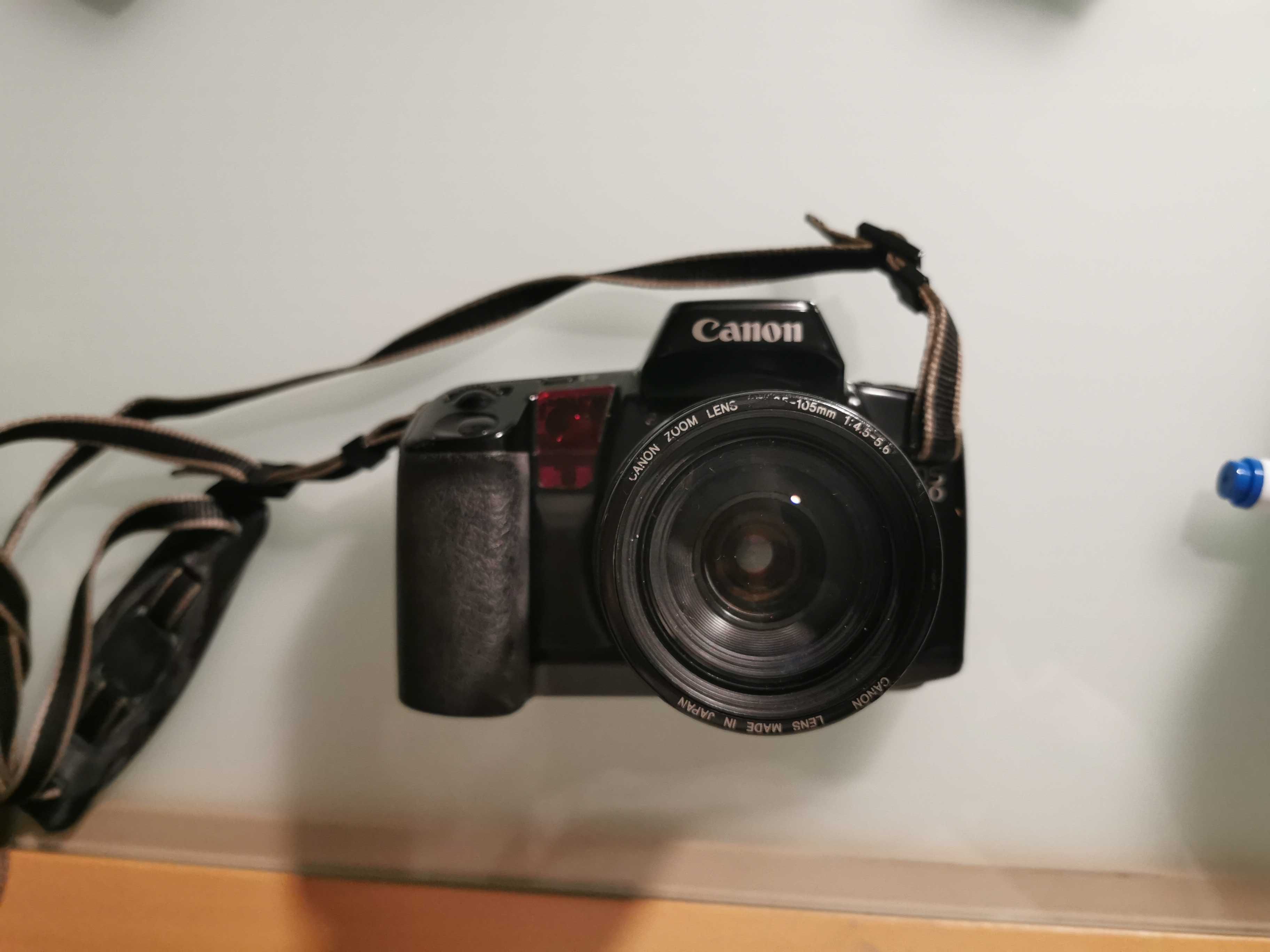 Canon EOS 10 com lente Canon 35-105mm com bolsa de transporte Canon