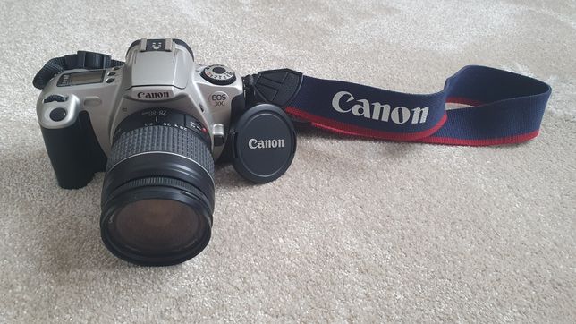 Máquina Fotográfica Canon EOS 300