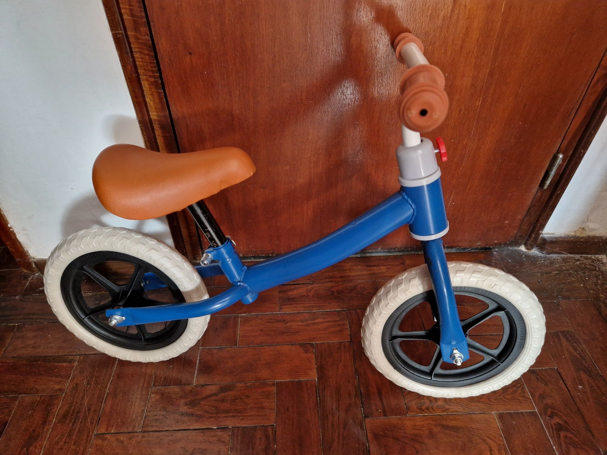 Biciclete de aprendizagem nova