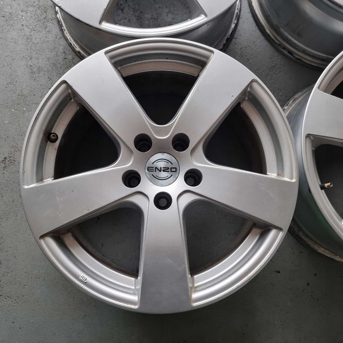 Felgi aluminiowe 17" MERCEDES VW AUDI SEAT 5X112 ET37 66,6mm