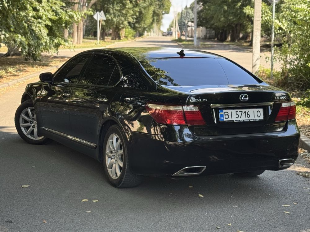 LEXUS LS460Long Дотяжки, Клімат, Ел сидіння, Будь яке переоформлення