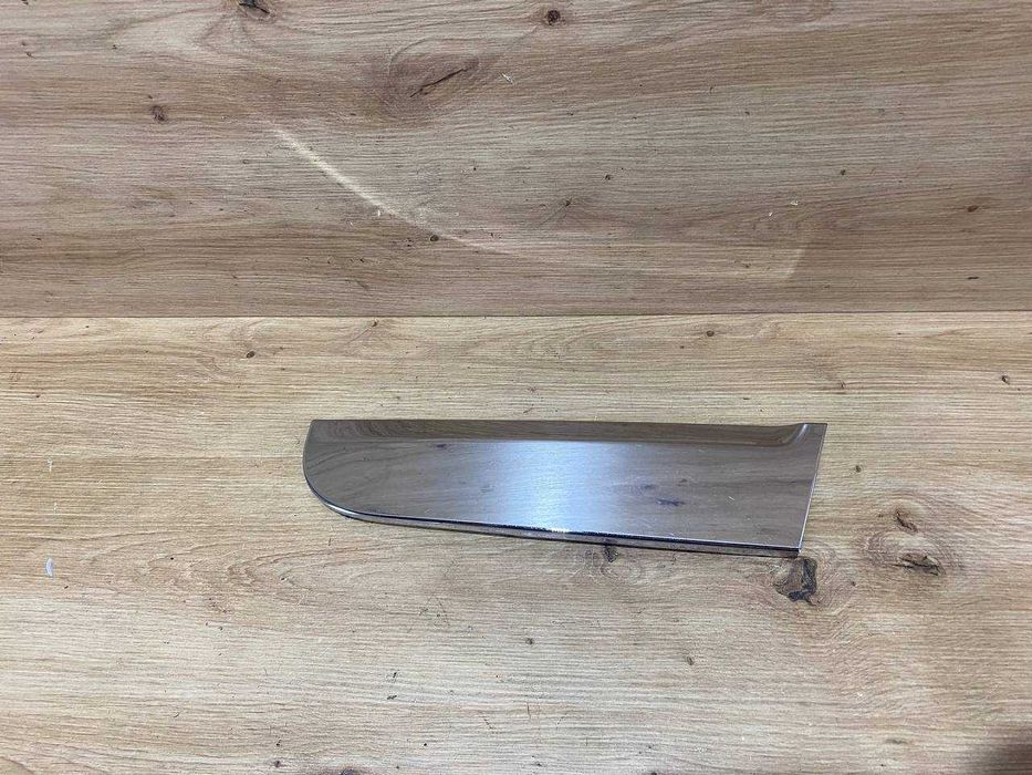 Накладка Молдинг Хром задньої правої дверки Kia Sportage 3 Спортейдж