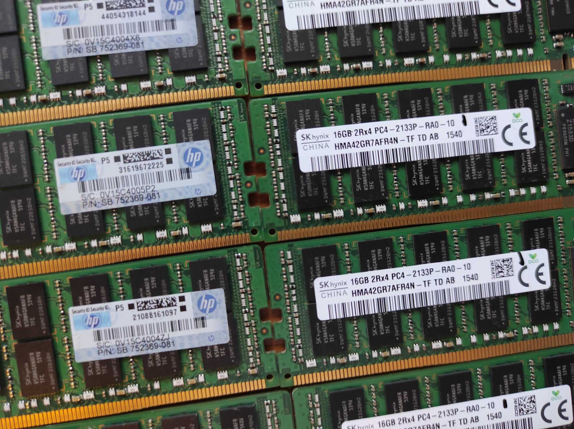 SK hynix 16GB ECC DDR4 2133 PC4-17000R Reg серверная