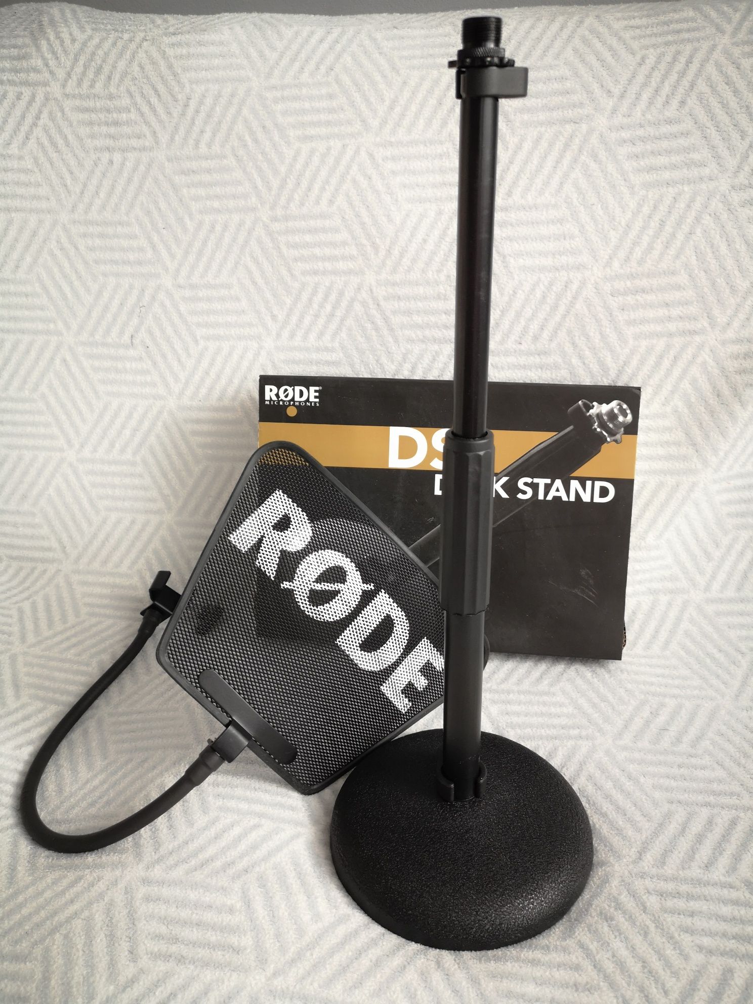 Statyw biurkowy do mikrofonu RODE DS1 Desk Stand + pop filtr RODE