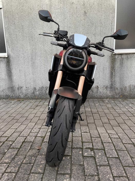 Honda CB650R Akrapovic