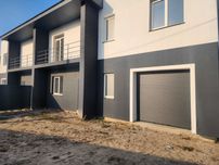 Вітаю! Продам Будинок_Дуплекс 180 м2, 3.5 сот., під чистовий ремонт.