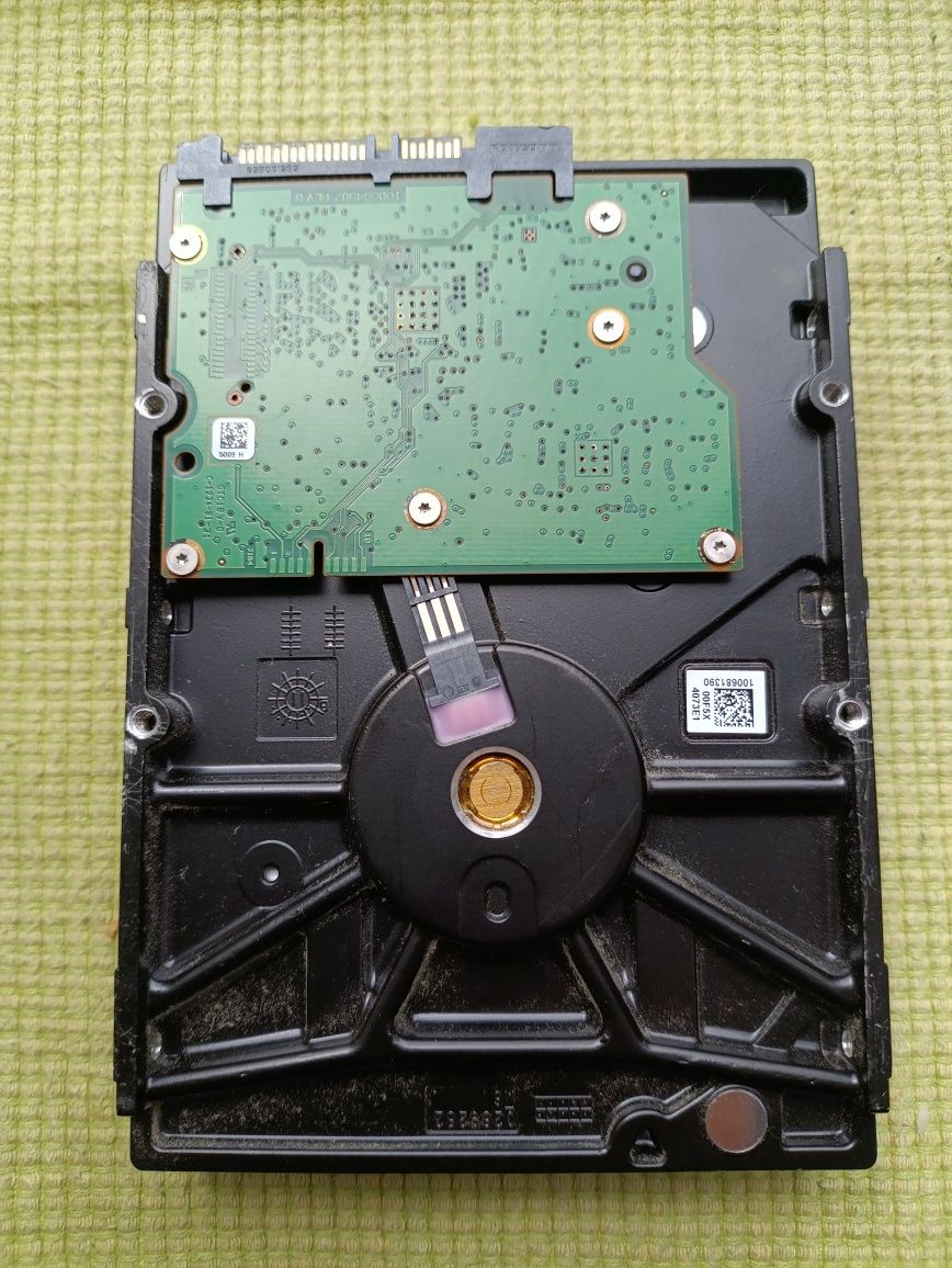 HDD диск(жёсткий диск) 3,5" Seagate Barracuda 1500Gb(1,5Tb)