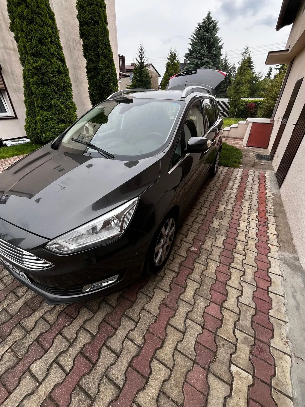 Ford Grand C-MAX Ford Grans C-max