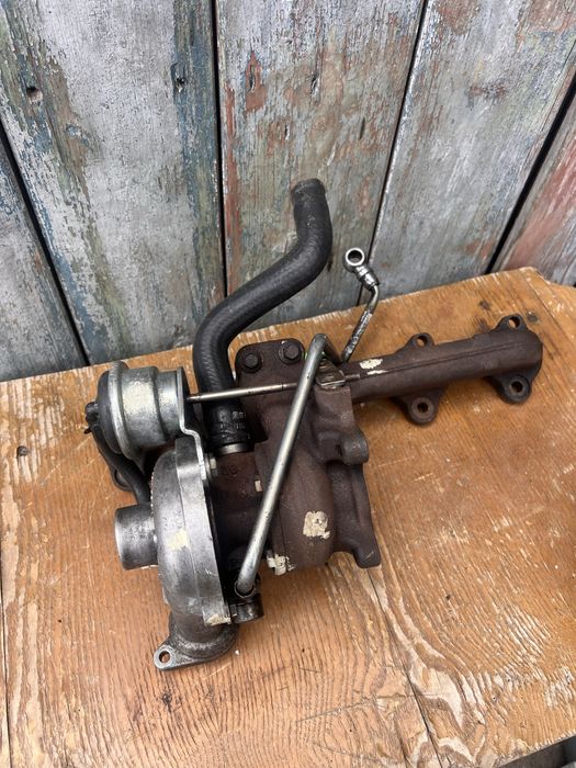 Турбина турбокомпрессор Ford Fiesta Mk6 1.4 tdci KP35-487599