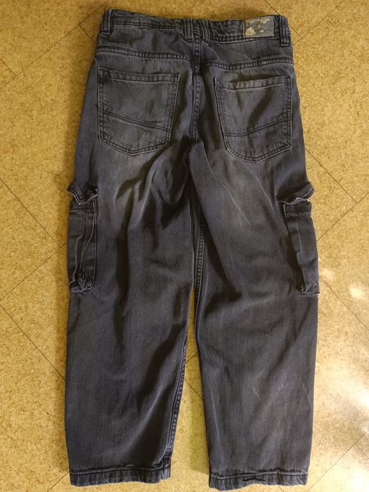 Spodnie jeansowe chłopięce rozmiar 140 Reserved