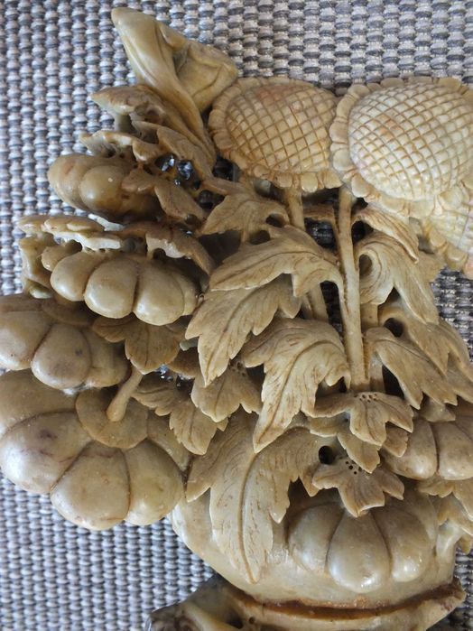 Rzeźba  kamień steatyt (kamień mydlany) Chiny w stylu dynastia Qing L