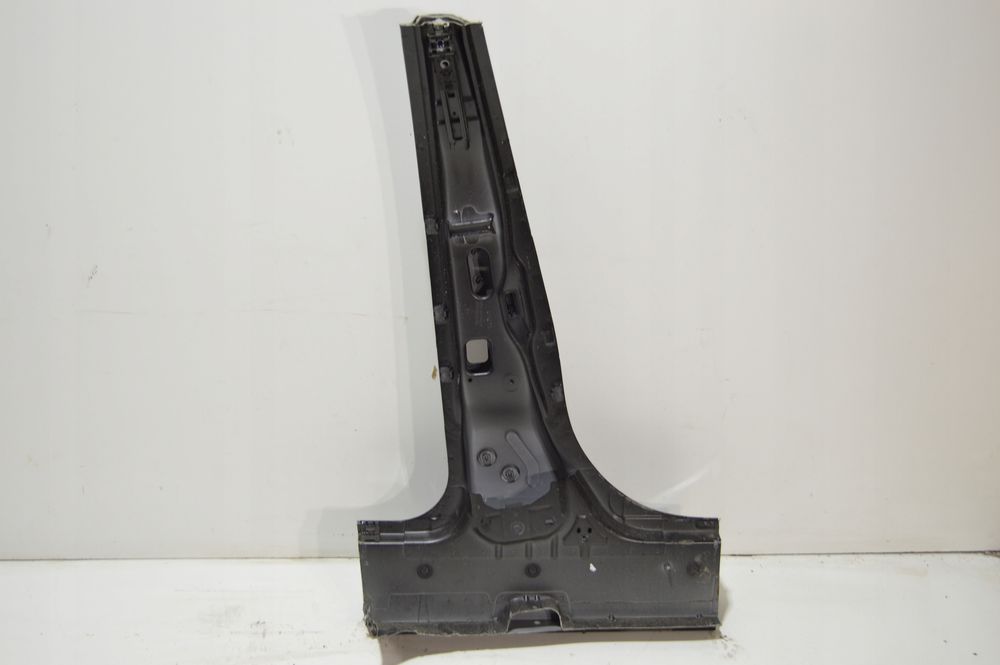 słupek środkowy b lewy mercedes w205 sedan c197