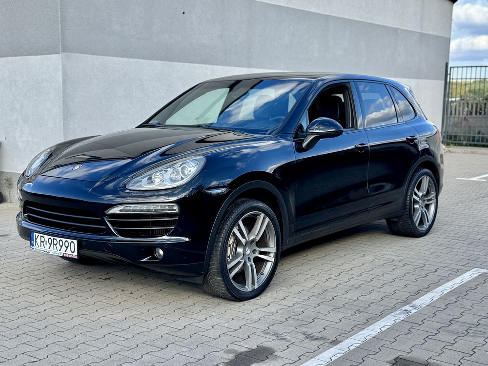 Porsche Cayenne 3.0d 21cali bogata wersja czarny środek