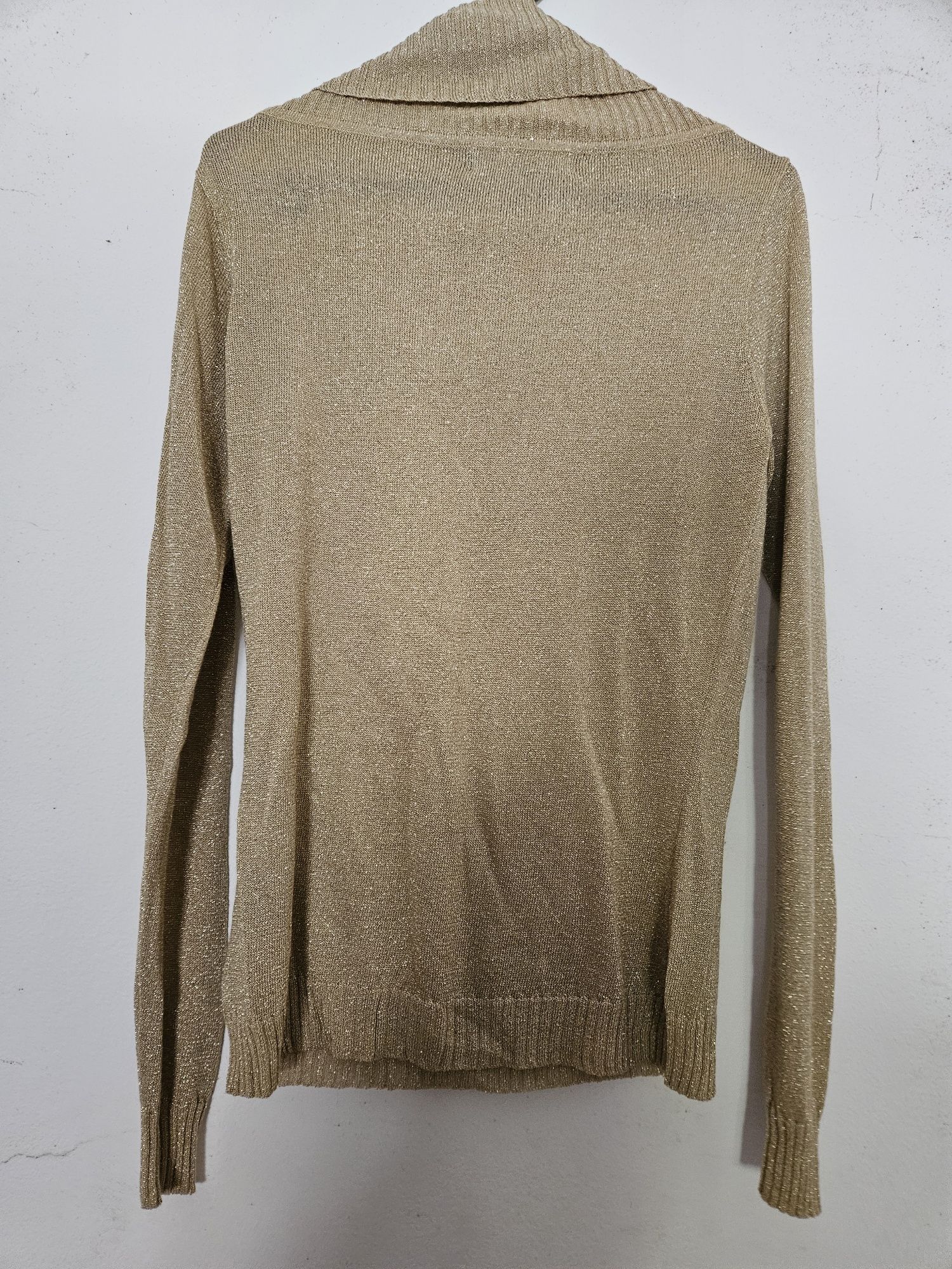 Camisola Dourada