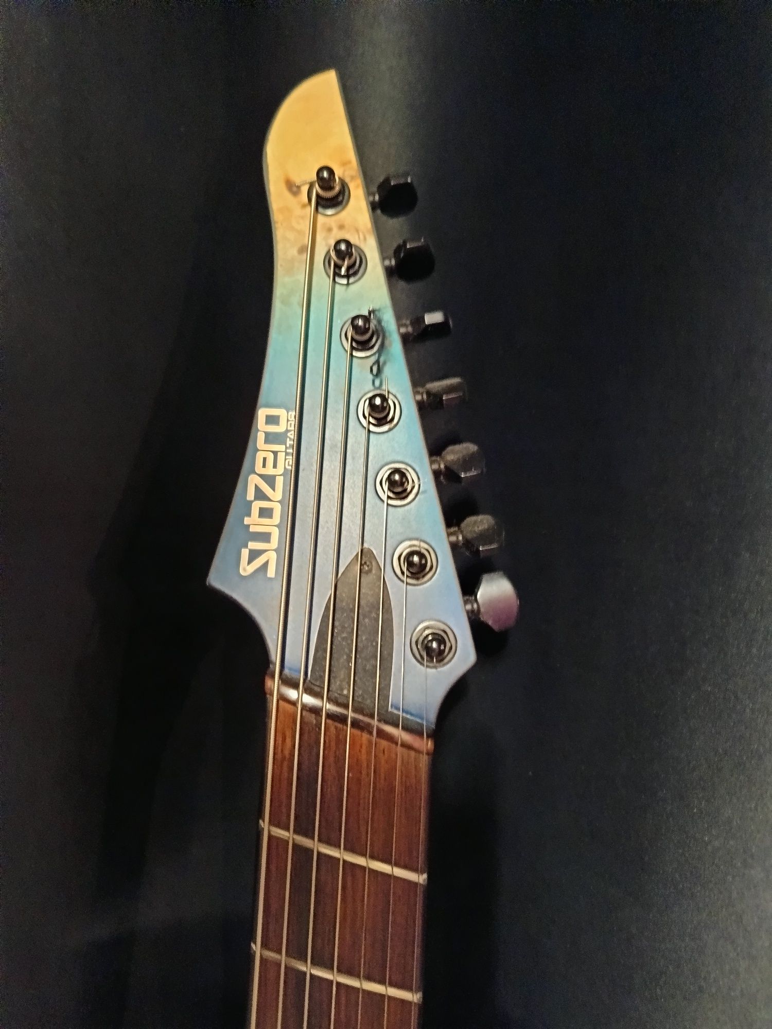 SubZero 7strunowa gitara elektryczna Ocean Generation Pro Fanned Fret