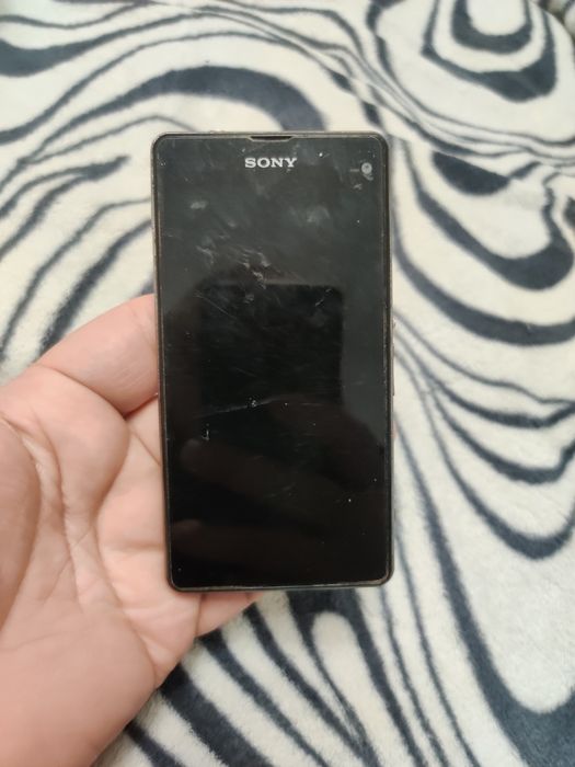 Sony Xperia Z1 compact