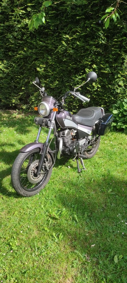 Motocykl Yamaha SR 125 kat,B