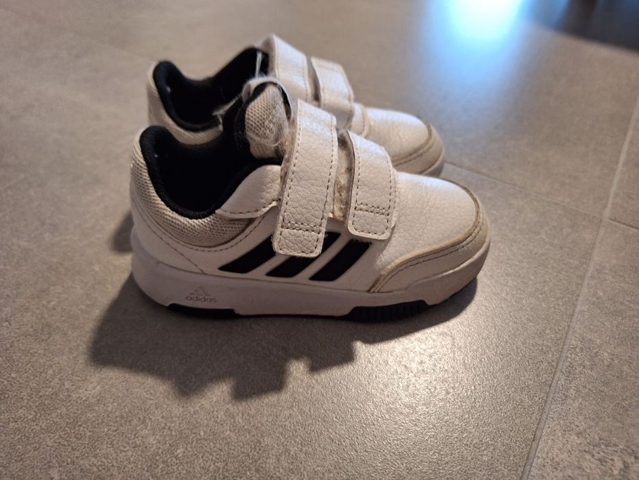 Buty dziecięce adidas Tensaur Sport GW1988 rozm. 23