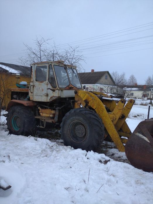 Фронтальний погрузчик Т 156