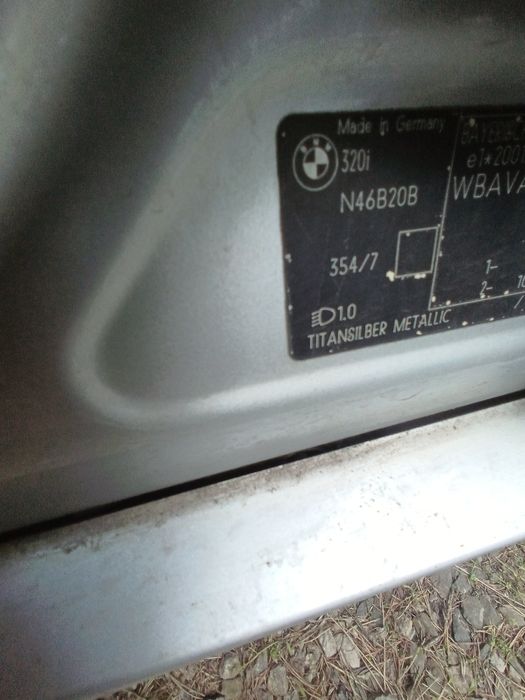 BMW E90 E91 drzwi 354/7 TITANSILBER prawy przód tył lewy tylne przedni