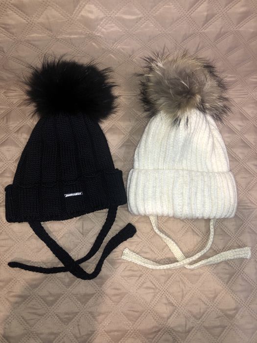 Зимова шапка чорна біла шарф рукавиці пов’язка