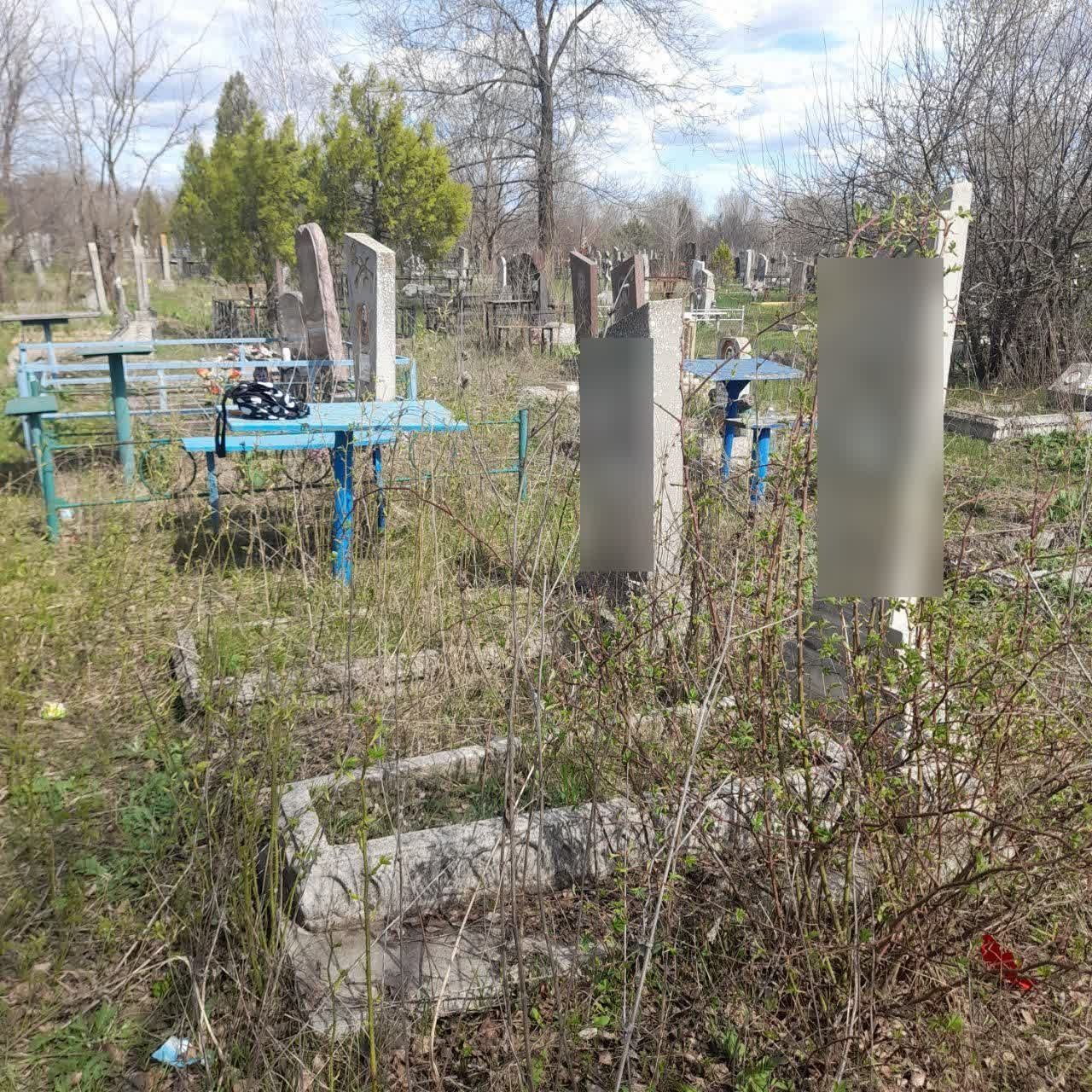 Прибирання могил Матвіївське кладовища