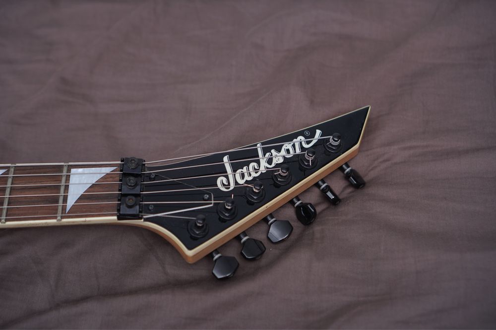 Jackson DXMG dinky Emg Japan gitara