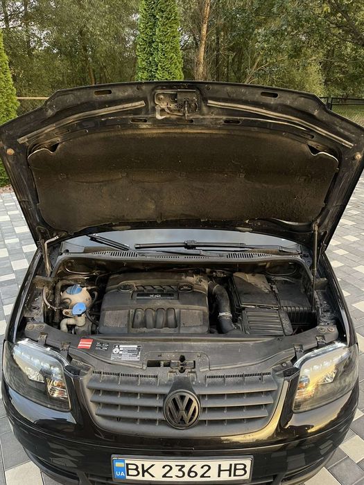 Фольцваген туран 1.6 мрі бензин 2005 р