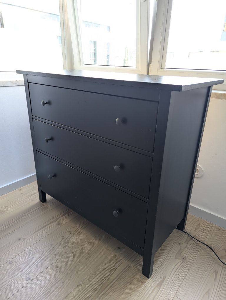 Ikea cómoda HEMNES
