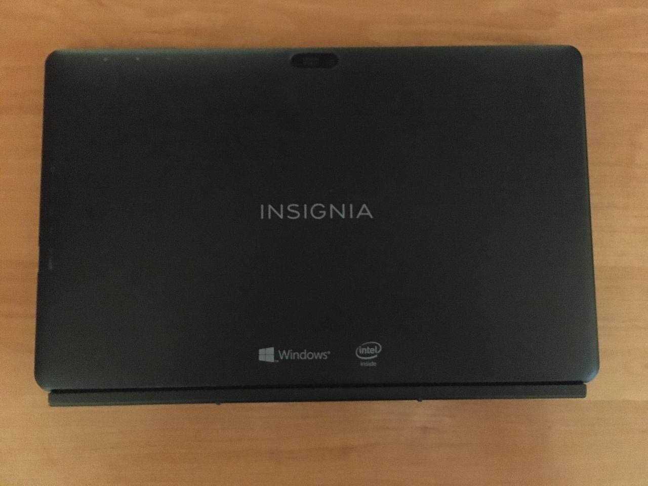 Планшет-трансформер Insignia Flex 11.6" 2gb 32gb Full HD NS-P11W7100