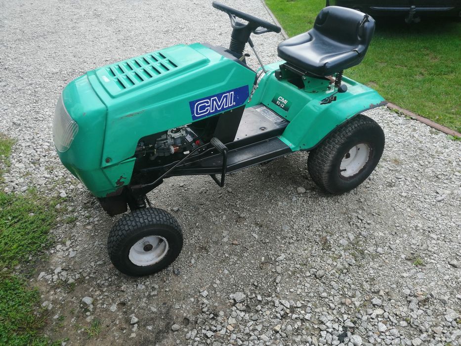 Kosiarka traktorek MTD