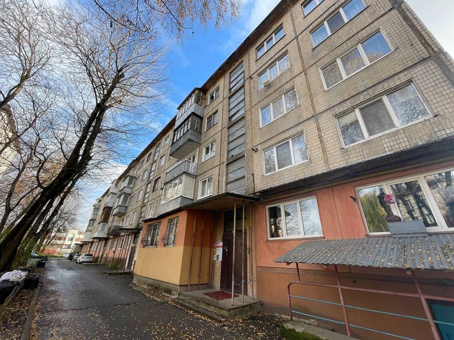 Продаж 2 кім квартири поблизу центру