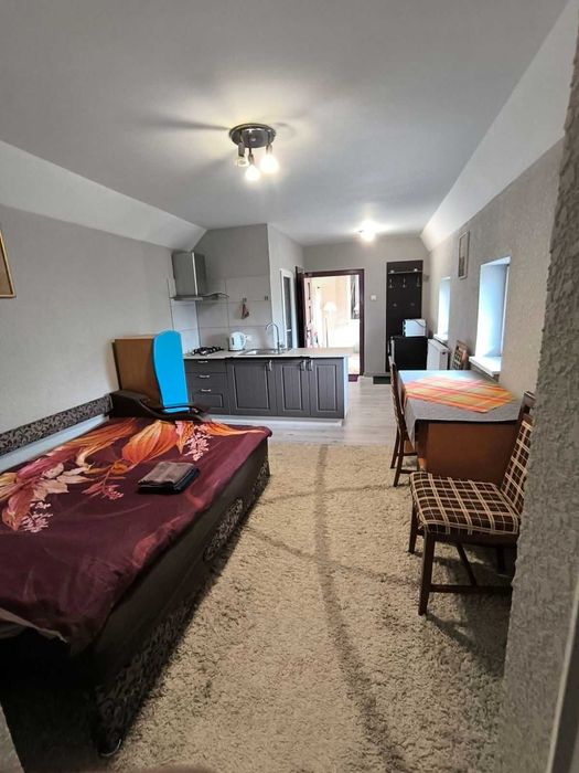 тепле житло подобово з терасою