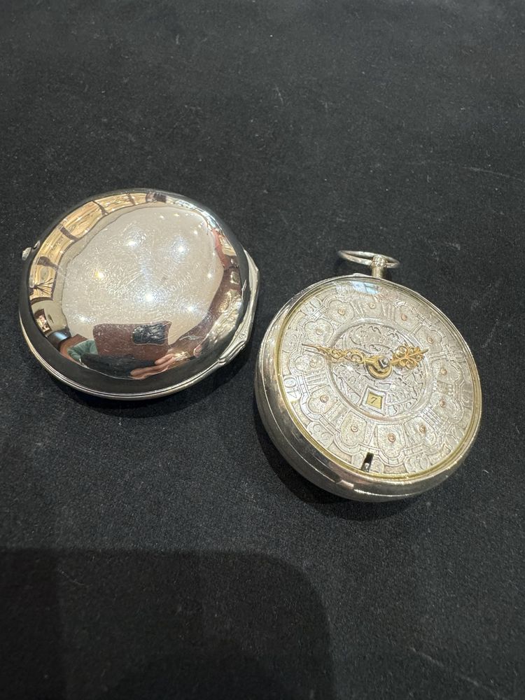 Caldeirão prata Tarts 1756 com calendario em excelente estado