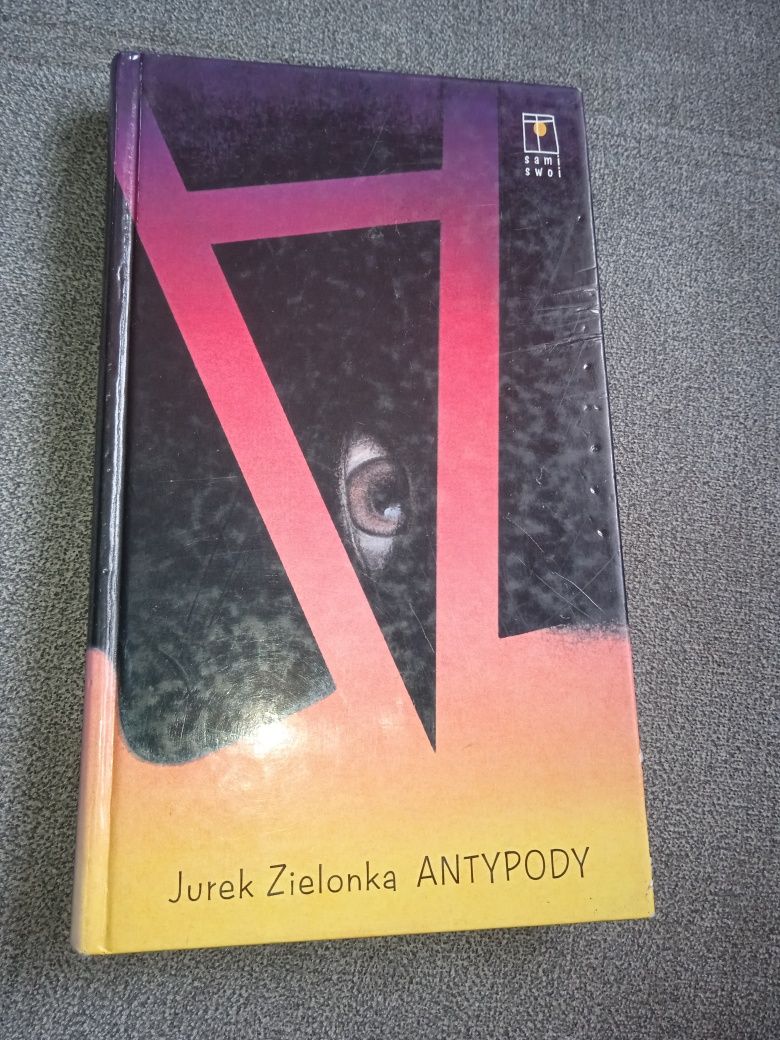 Powieść Antypody Jurek Zielonka