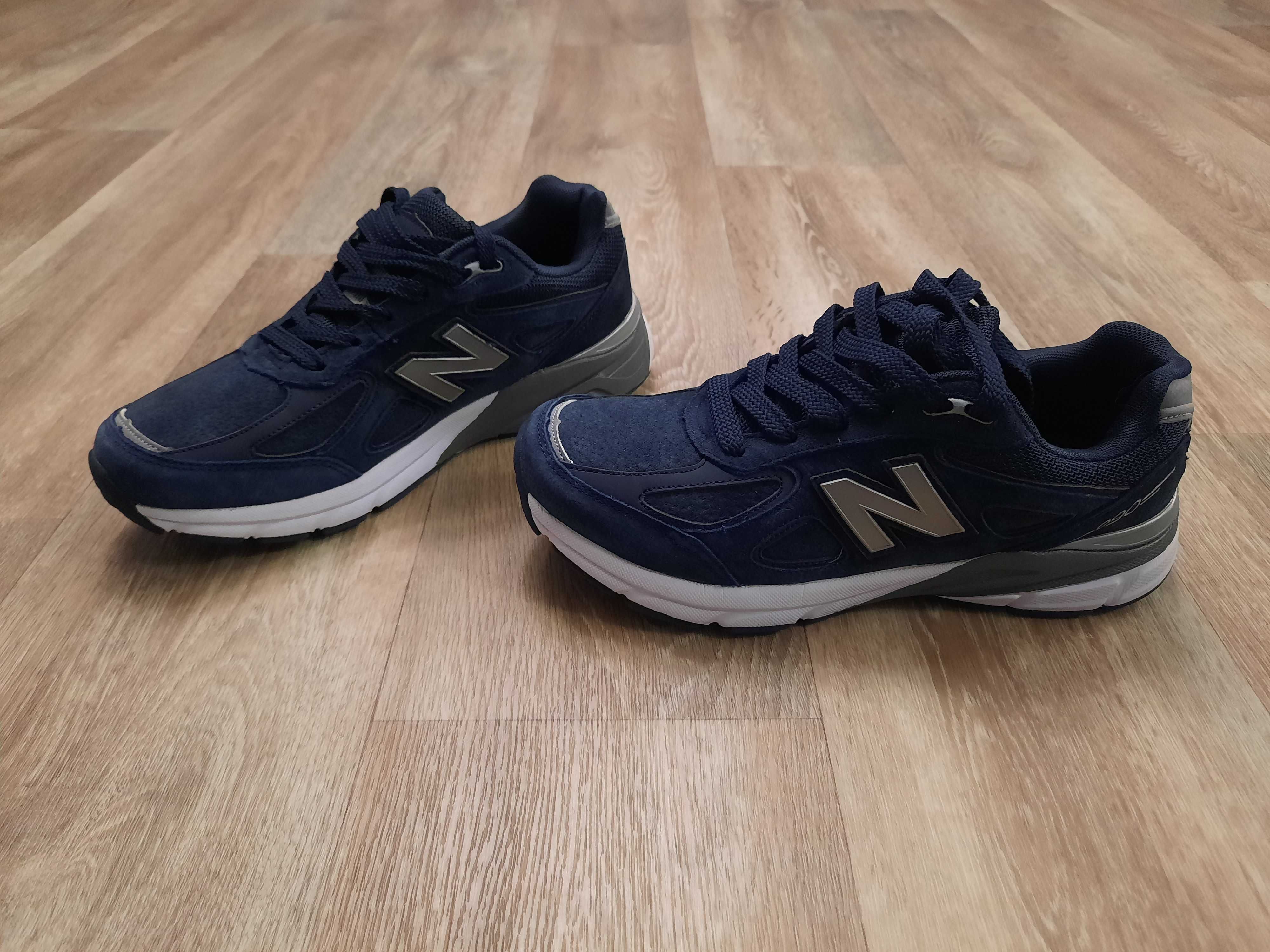 Новые синие кроссовки New Balance р. 40-41 натуральная замша