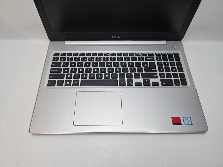 A404] Laptop Dell Inspiron 5570 i7-8550U Radeon R7 M460 4GB