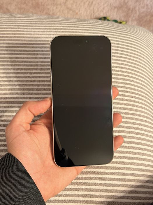 iPhone 16 Pro Max 256Gb