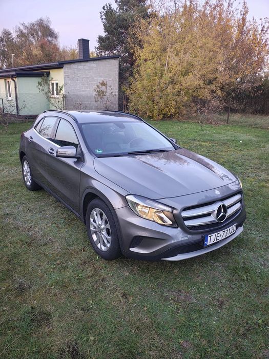 Mercedes-Benz GLA Stan idealny , bezwypadkowy 132000 tys przebiegu