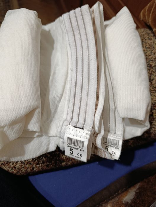 Компресійні панчохи