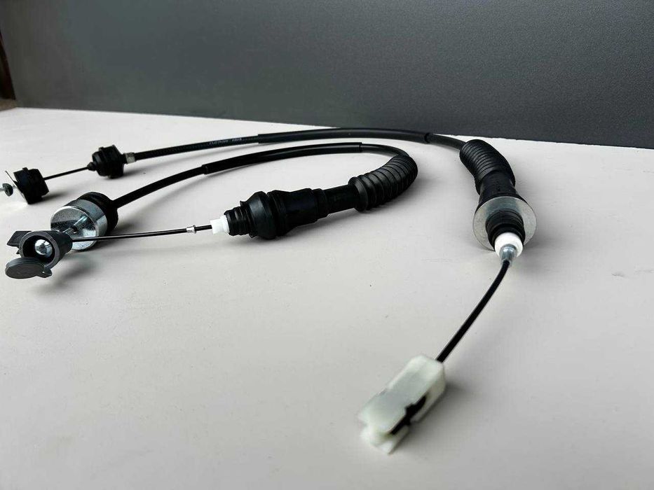 Трос зчеплення сцепления Fiat Scudo Ulysse Lancia Zeta Фіат Скудо