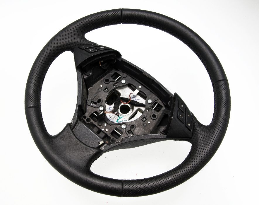 Kierownica BMW 5 E60 E61 OBSZYTA NOWĄ SKÓRĄ - PFIcarStyling
