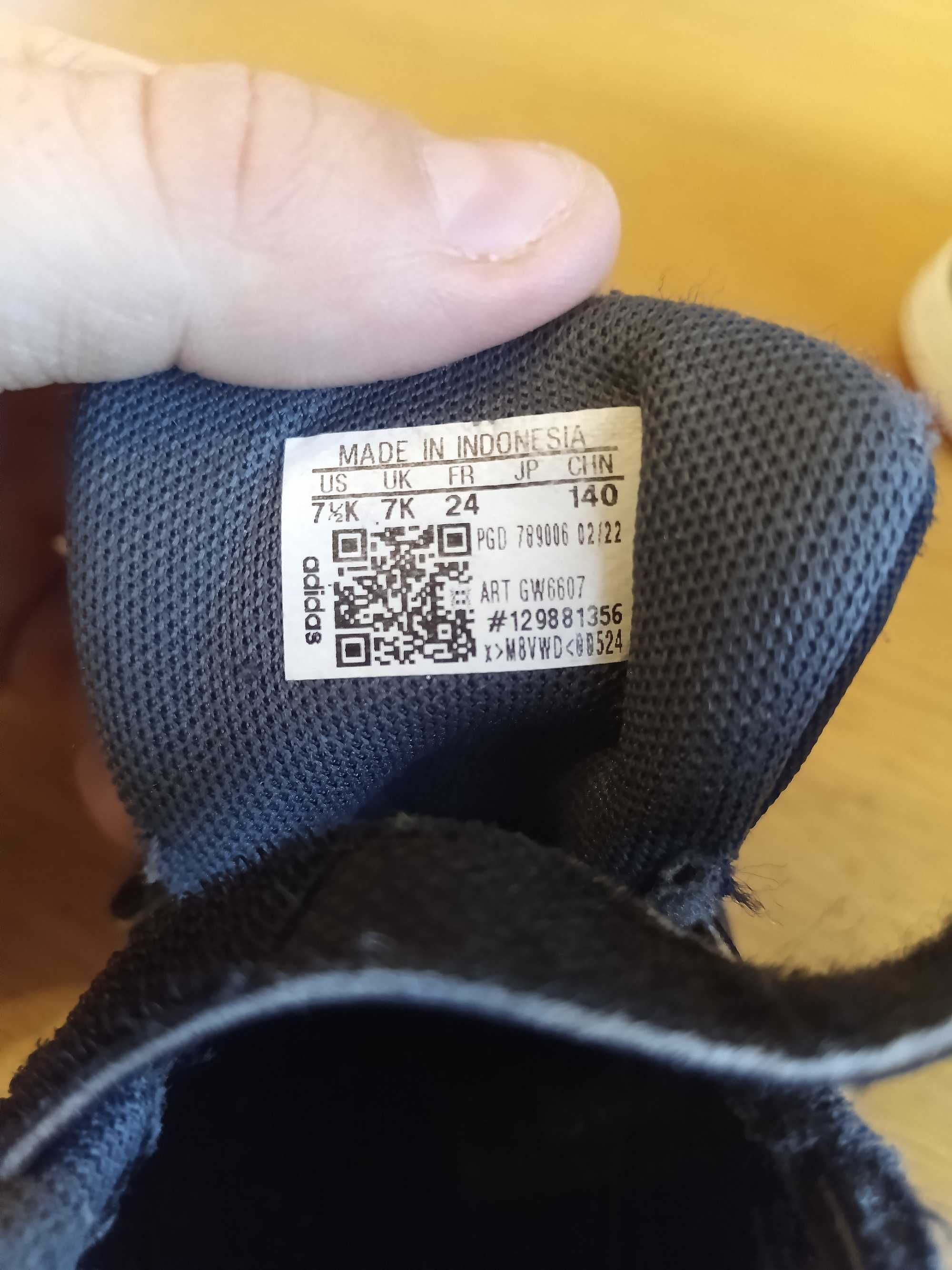 Buty Buciki Adidas / ORYGINALNE / SPRAWNE / na rzepy / DARMOWA DOSTAWA