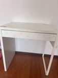 Secretaria com gaveta IKEA
