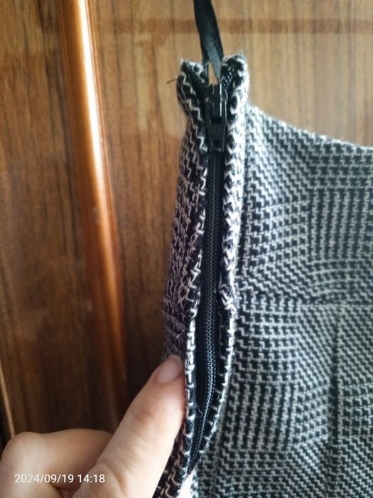 Спідниця в гарному стані