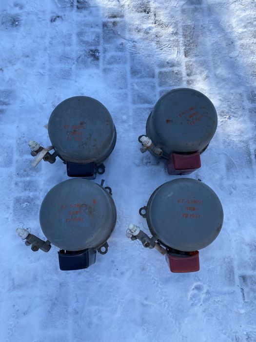 Компрессор на холодильник советский