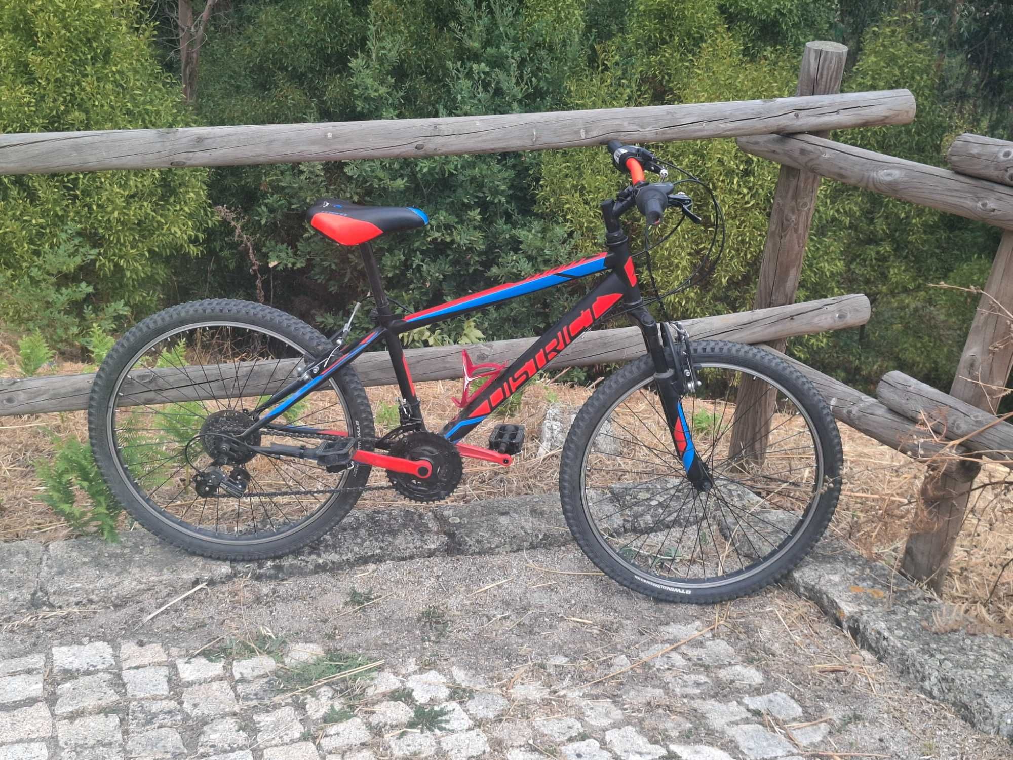 Bicicleta  roda 24 pouco  utilizada,  ótimo estado